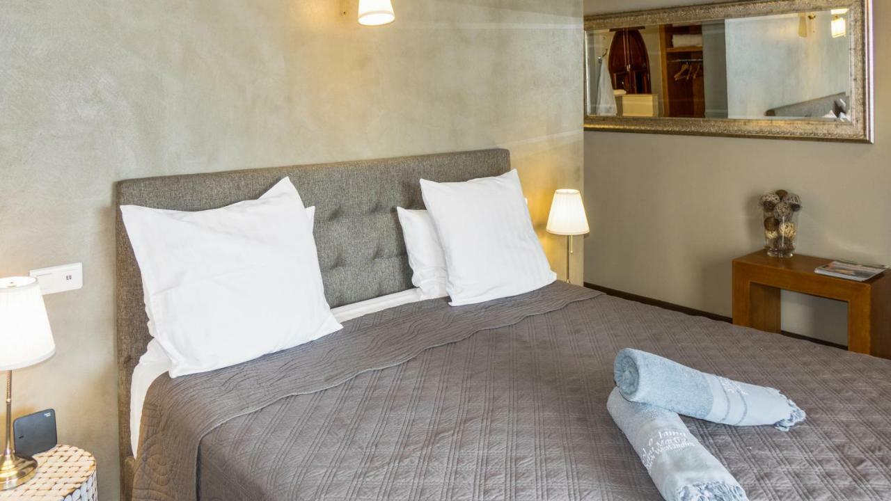 Sol E Luna Hotel Cul de Sac Екстериор снимка